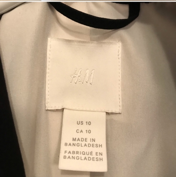 H&M Black Blazer - Picture 11 of 11